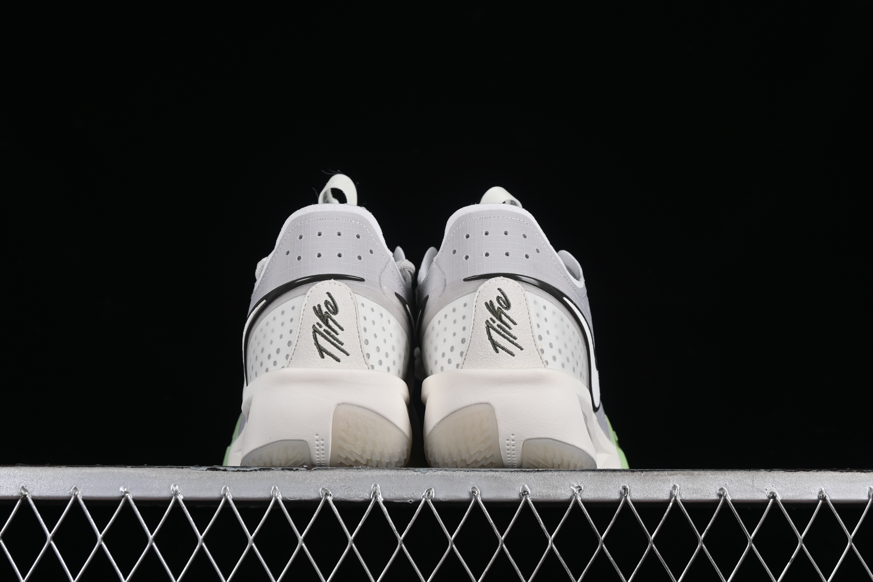 Nike Air Zoom G.T.Cut 3 EP Basketball Shoes with Full-Length ZoomX Foam - DV2913-003
