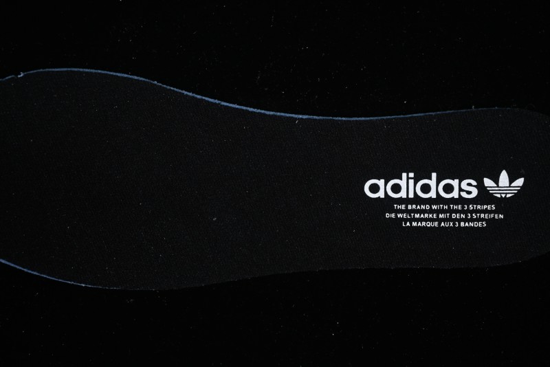 Adidas Originals Campus 00s Retro Casual Sneakers with Chunky Silhouette - GY6434A