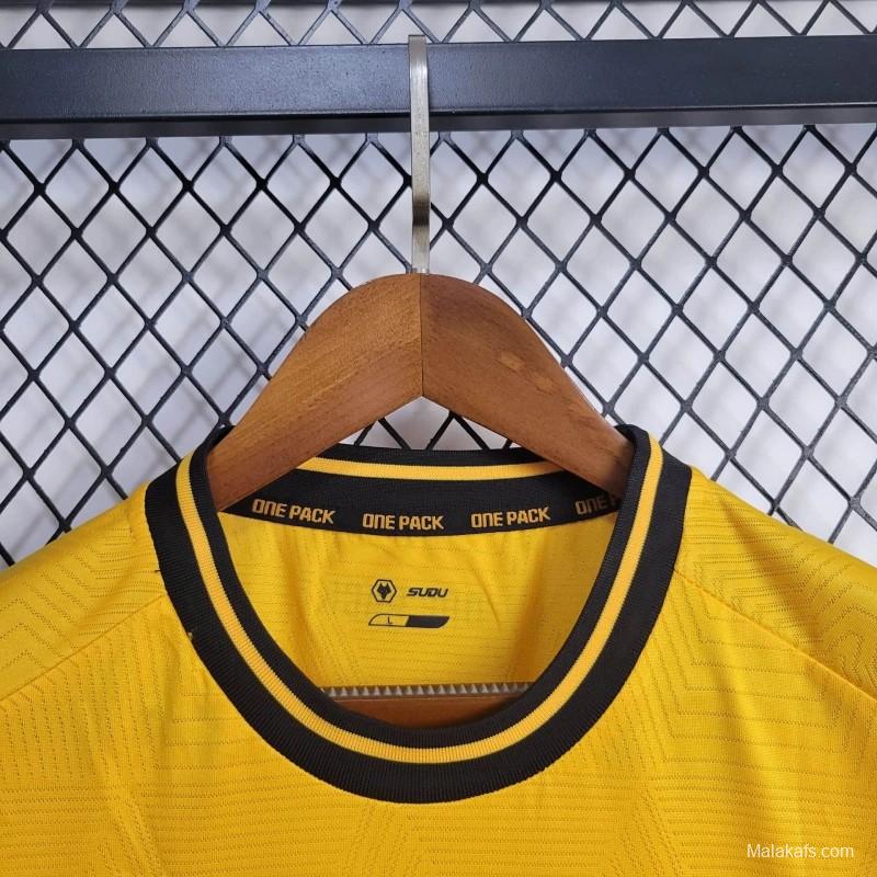 24/25 Wolverhampton Wanderers Home Jersey