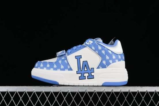 MLB NY Yankees Chunky Liner Lightweight Platform Sneakers with 6cm Height Increase - 3ASXLM13N07CBL