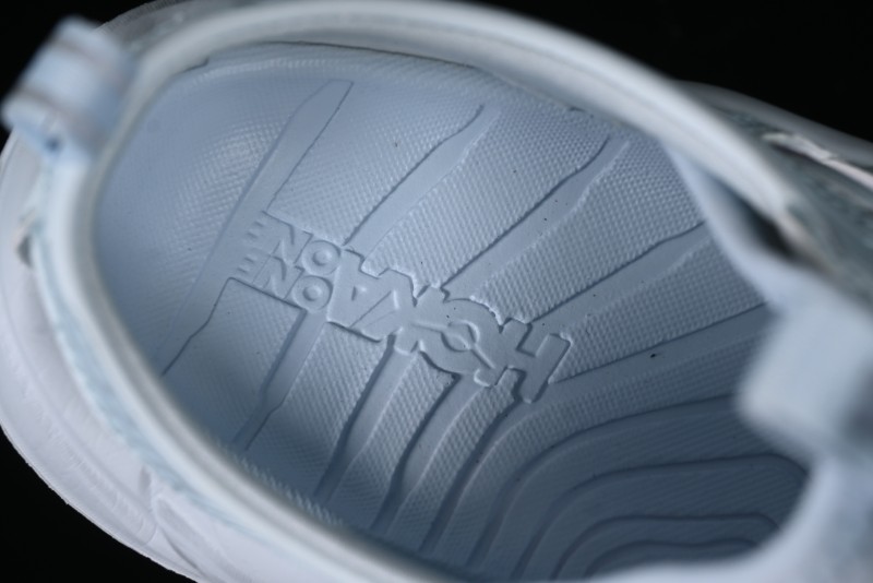 Hoka One One Hopara Outdoor Functional Mountain Sandals with Rugged Design - 1123112 ILS