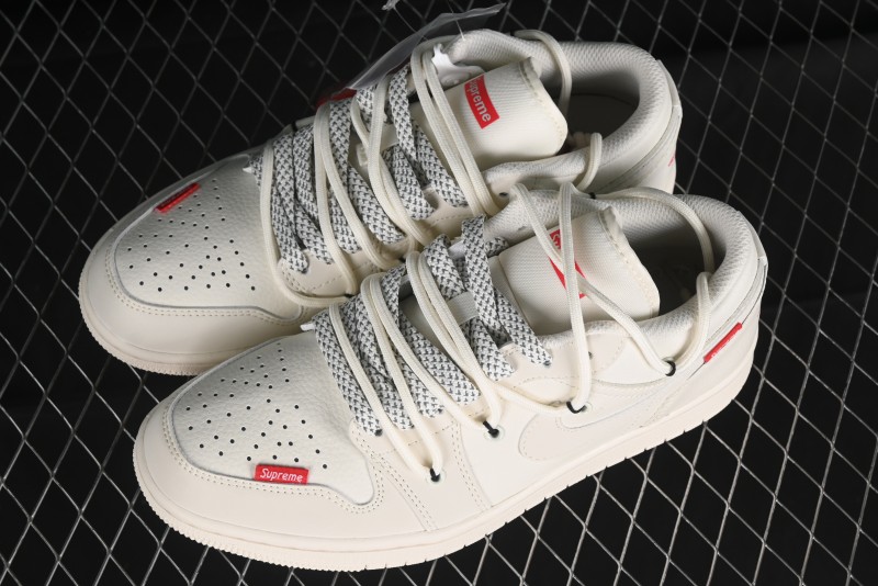 Nike Air Jordan 1 Low Supreme Collaboration - Retro Basketball Shoes in Off-White Red with Small Logo - SJ9950-017