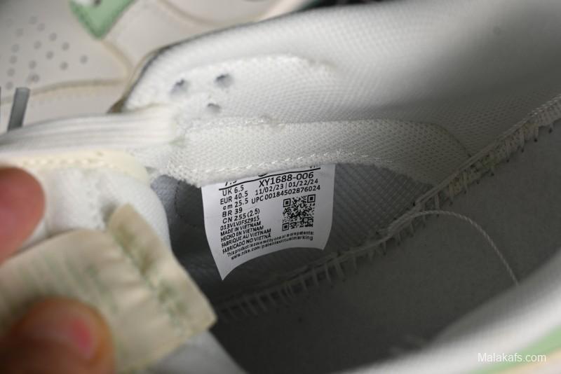 Nike SB Dunk Low Stussy Collaboration - Cream Apple Green Anniversary Custom Low-Top Casual Skate Shoes - XY1688-006