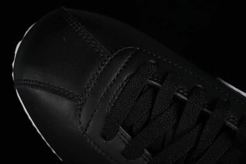 Nike Classic Cortez Leather Retro Running Shoes - DM4044-001