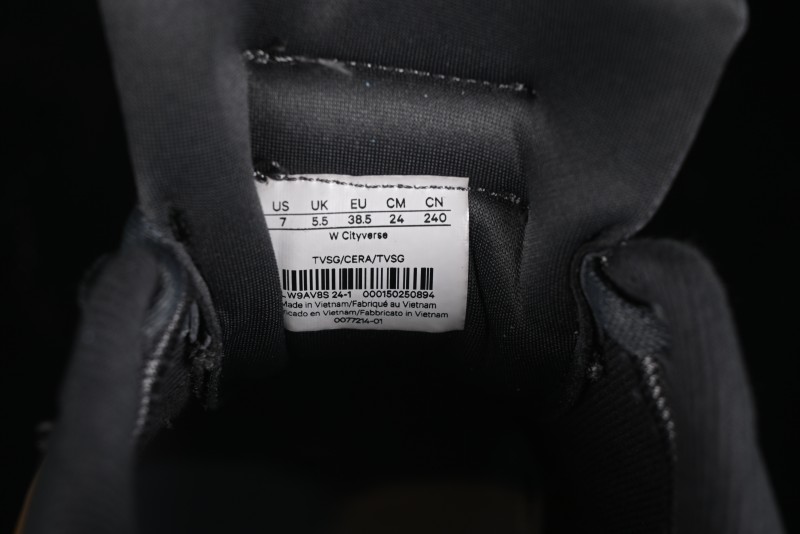 Lululemon Cityverse Low-Top Casual Sneakers - LU-02