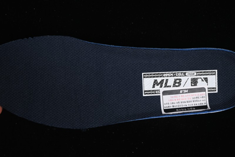 MLB Chunky Liner New York Yankees Lightweight Platform Sneakers with 6cm Height Increase - 3ASXCDN3N50NYD