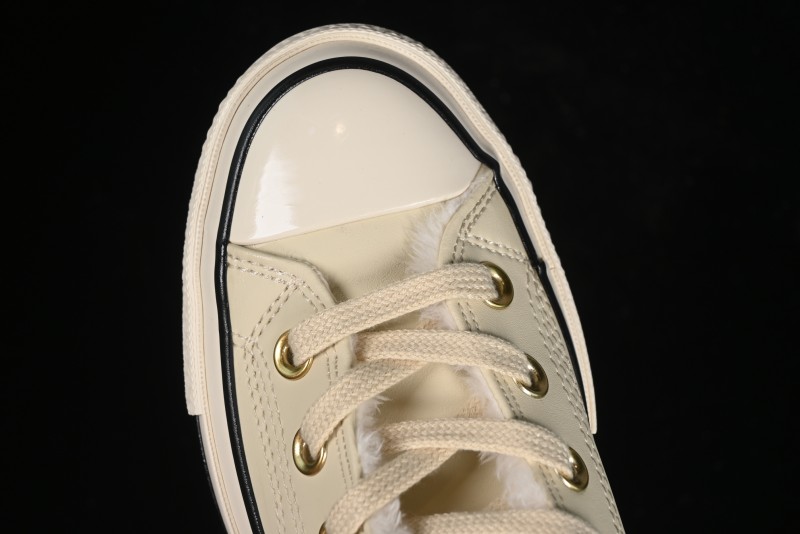Converse Chuck 1970s Winter Waterproof Leather High-Top Sneakers with Gold Eyelets and Fleece Lining - A12443C