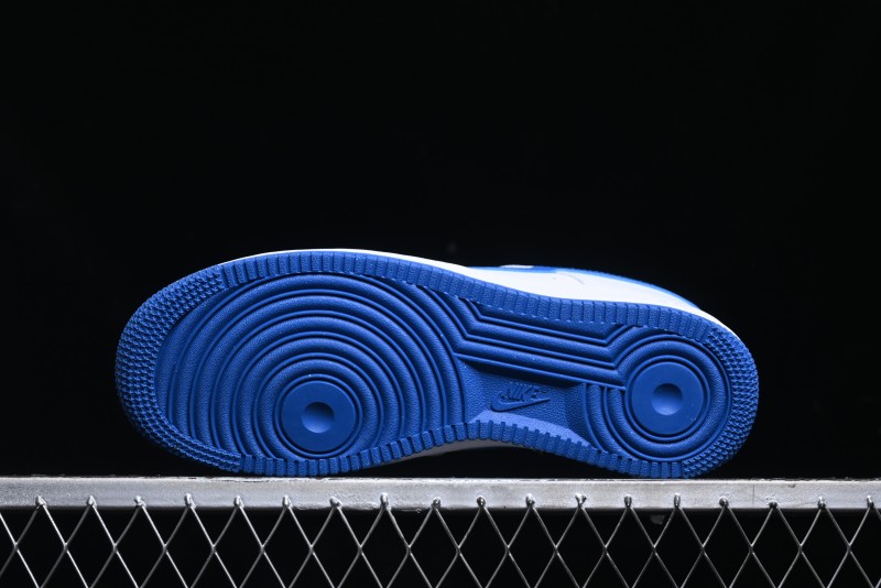 Nike Air Force 1 '07 Low Casual Sneakers with Full-Length Air Cushion - FJ4146-100