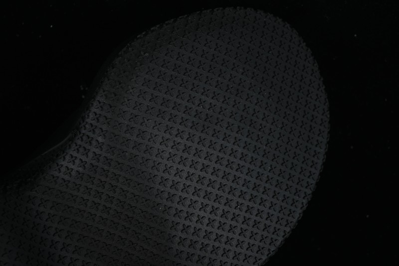 SMFK COMPASS Embossed One-Word Platform Slides - E9066