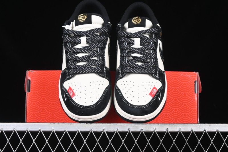 Nike SB Dunk Low The North Face Year of the Snake Black White Black Swoosh Anniversary Custom Low-Top Casual Sneakers - FC1688-210