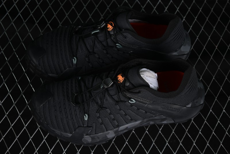 Mammut Hueco Knit II Low Hiking Shoes with Cushioning Anti-Slip and Durability - 42908