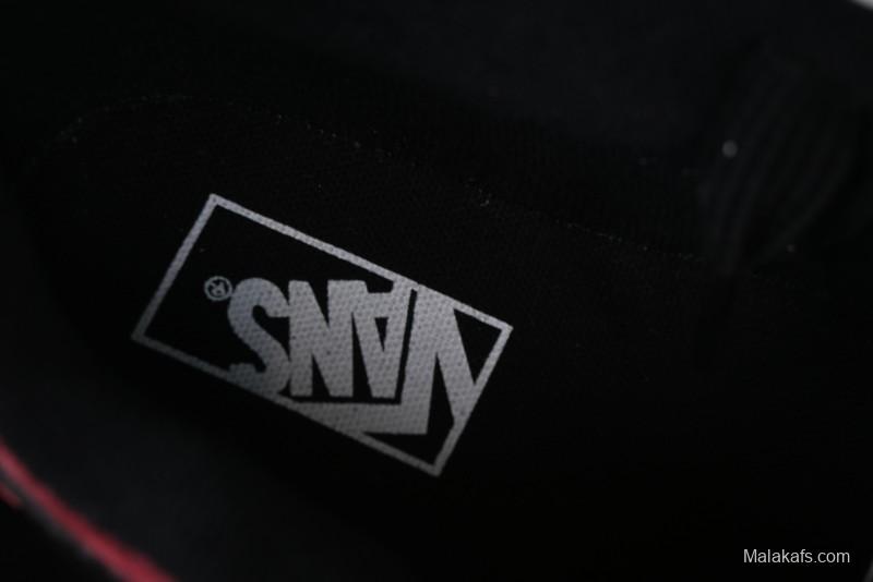 Vans Knu Skool DR Wine Red New Series Chunky Sneakers - VN000CZUVE8