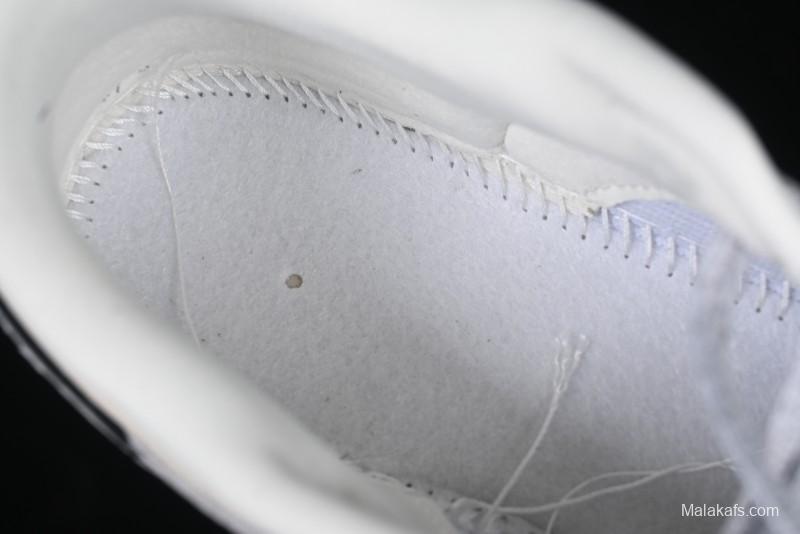 Nike SB Dunk Low The North Face Year of the Snake Grey White Grey Swoosh Anniversary Custom Low-Top Casual Skate Shoes - KK1333-019