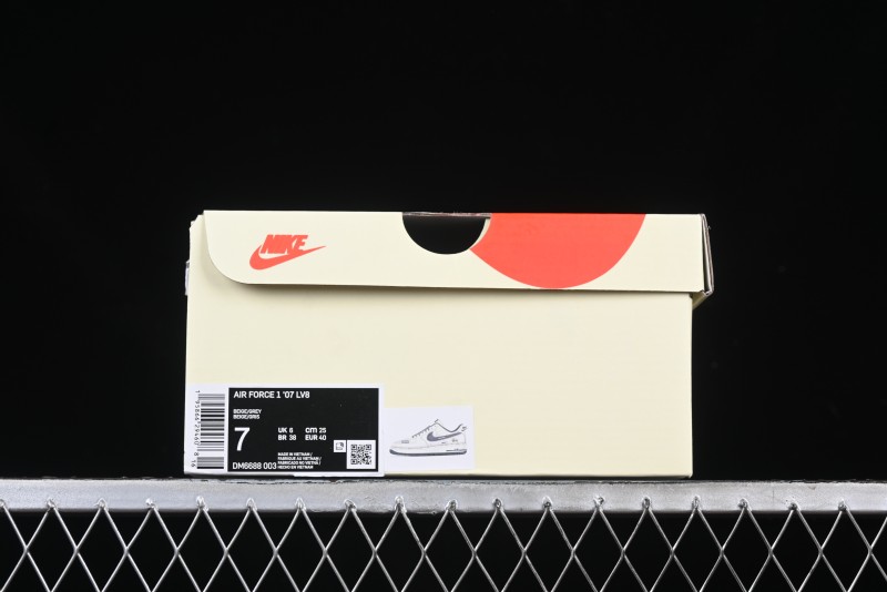 Nike Air Force 1 '07 Low Stussy Collaboration Beige Grey Embroidered Swoosh Low-Top Casual Sneakers - DM6688-003