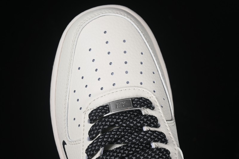 Nike Air Force 1 '07 Low Casual Sneakers with Multi-Swoosh Design - HH7518-046