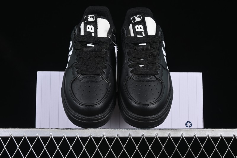 New York Yankees Chunky Liner Custom Platform Sneakers - 3ASXCA12N50WHS