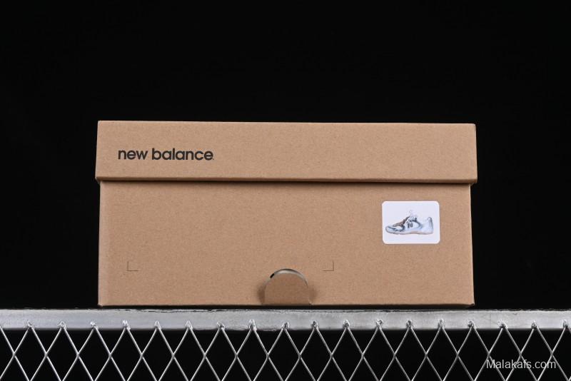 New Balance 530 Metallic Silver Sneakers – Stylish & Sporty Design