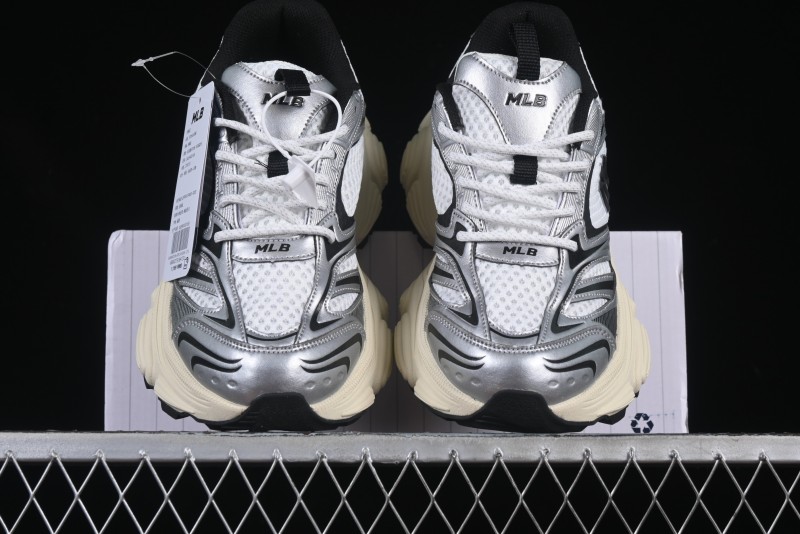 New York Yankees MLB Winner Chunky Height Increasing Thick Sole Running Shoes - 3ASHWD15N50IVS