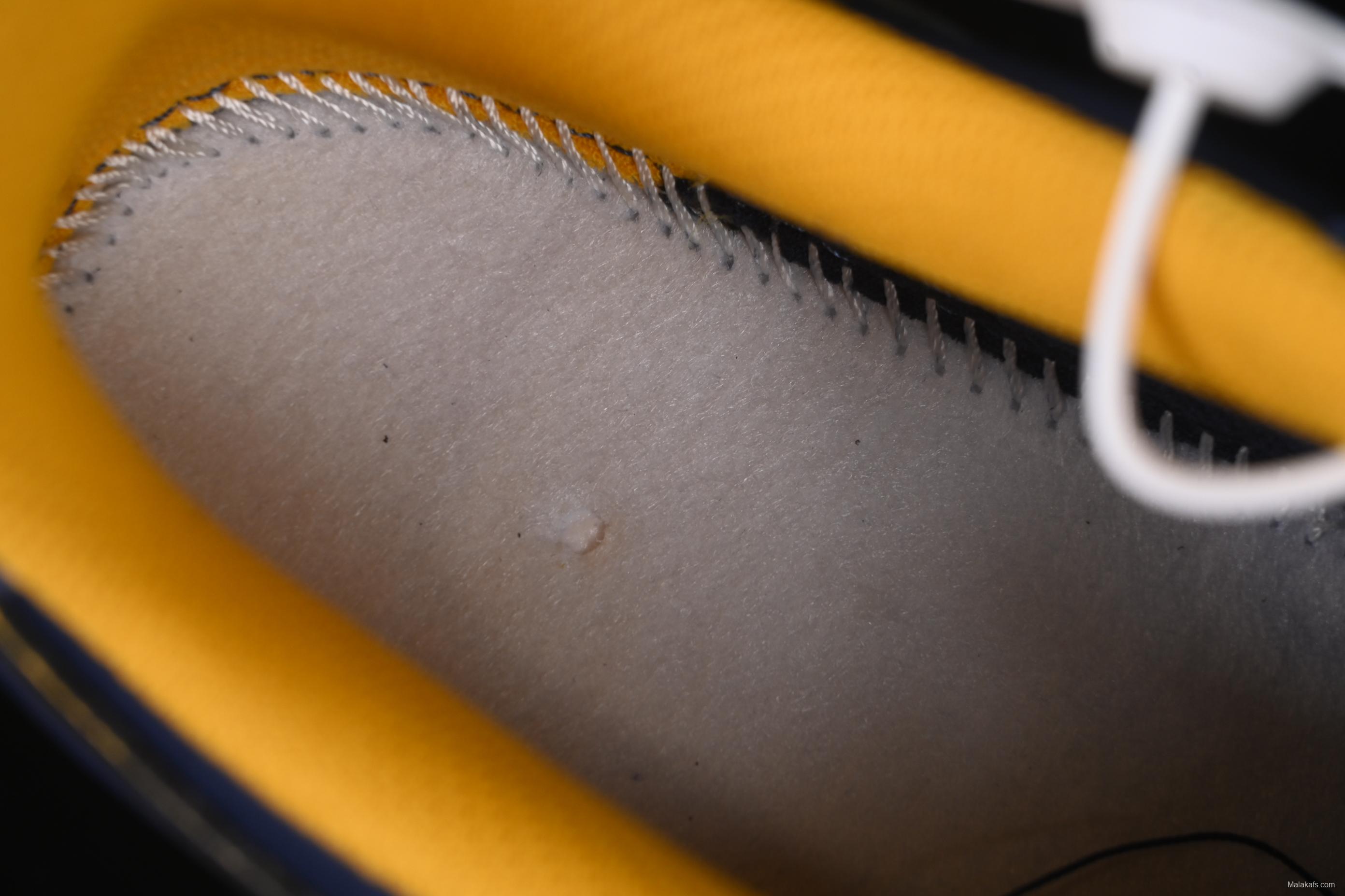 Nike Air Force 1'07 Low Casual Sneakers with Full-Length Air Cushion - HV5752-410