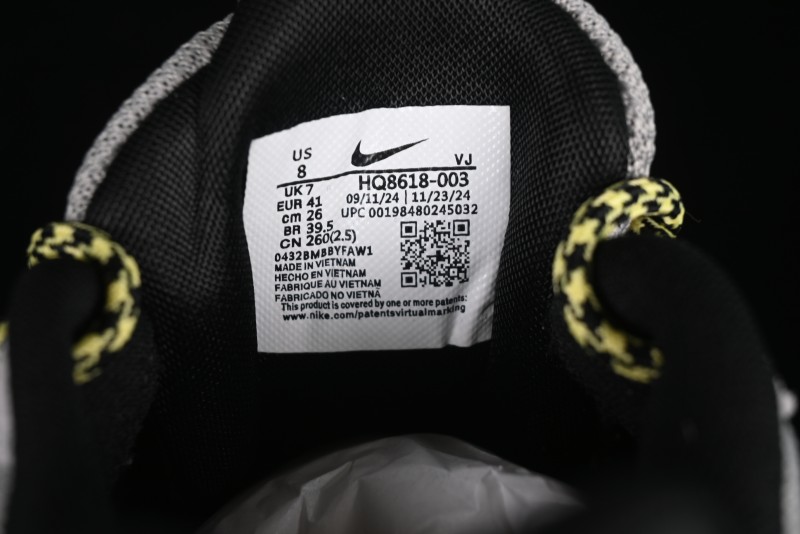 Nike Sacai Zegamadome SP Low-Top Lifestyle Sneakers with Functional Design - HQ8618-003