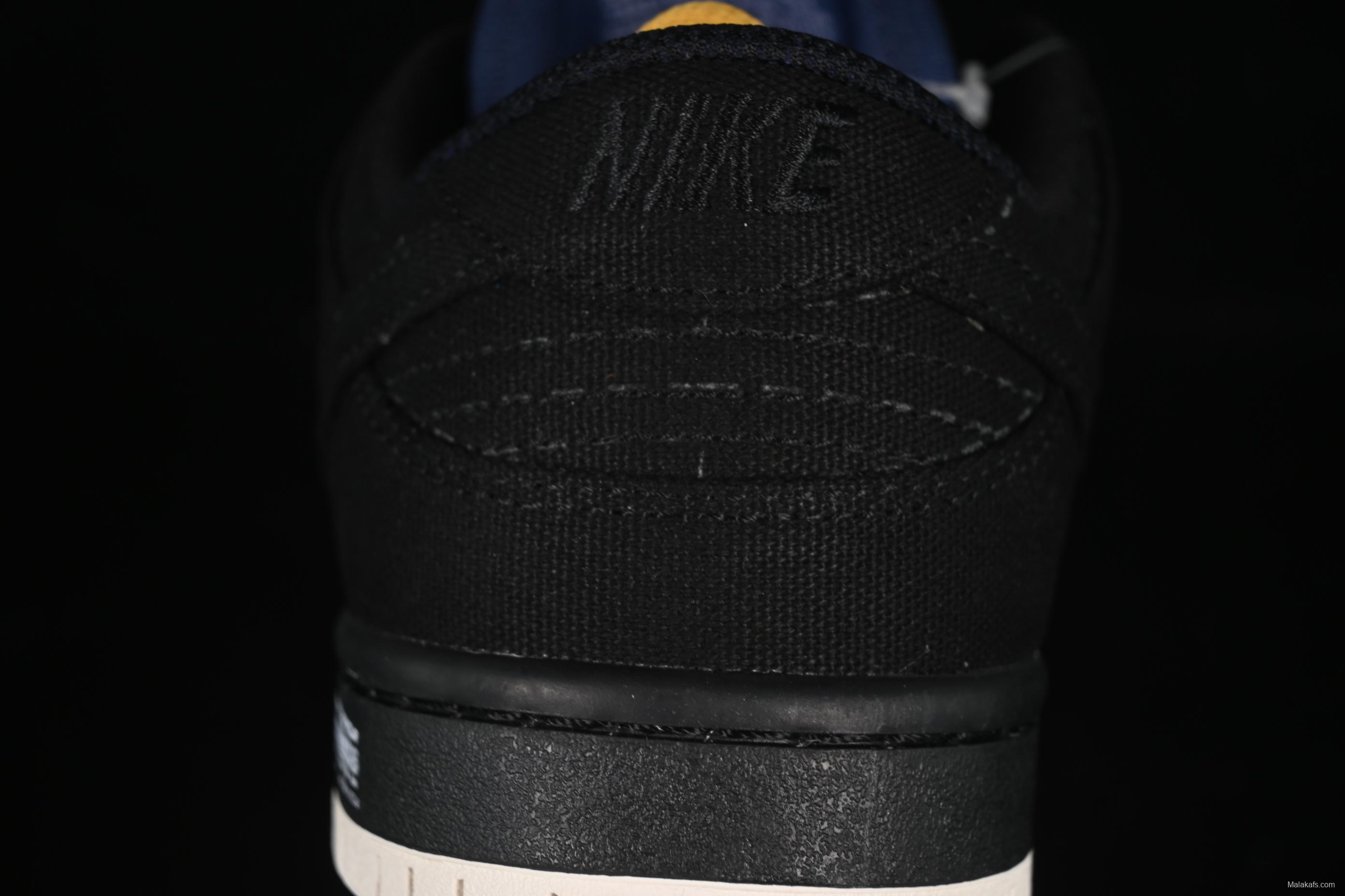 Nike SB Dunk Low Black Hole Low-Top Skateboarding Shoes - DX6775-400
