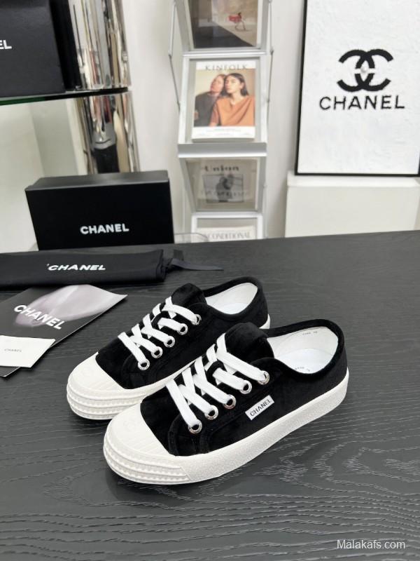 2025 Women Chanel Black Canvas Sneakers LY00230