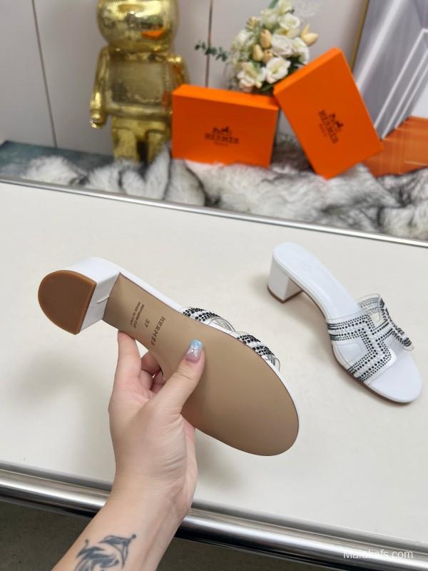 2025 Slippers Hermès White Leather Crystal MJ00180