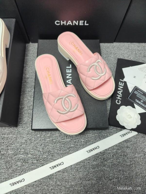 2025 Women Chanel Pink Leather Slippers