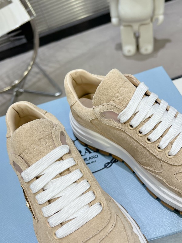2025 Unisex Prada Beige Suede Leather Sneakers