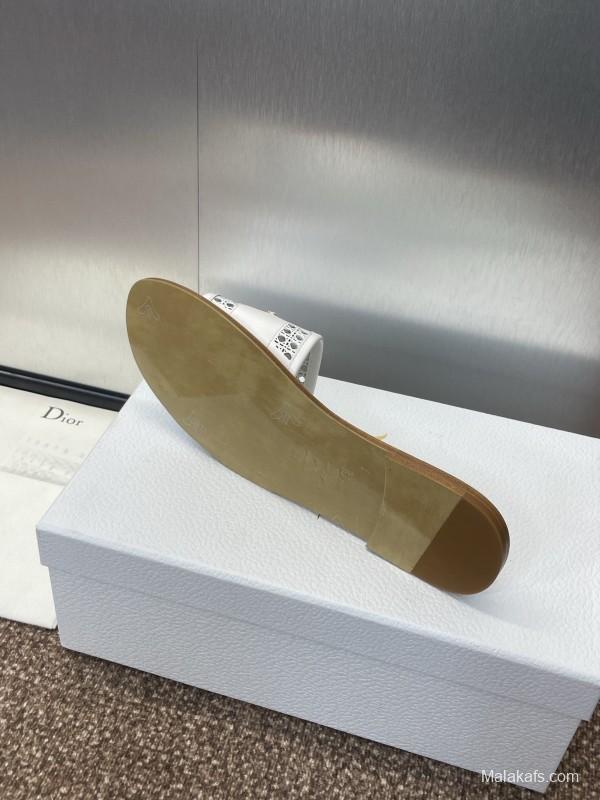 2025 Women Dior White Leather Slippers KFY00300