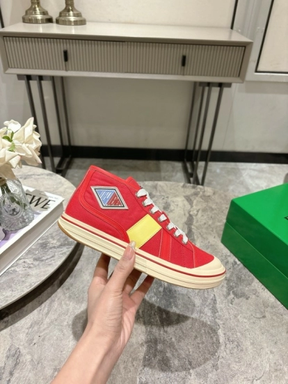 2025 Unisex Bottega Veneta Red Yellow Canvas Leather Sneakers Hand Painted KFY00260(F/M)