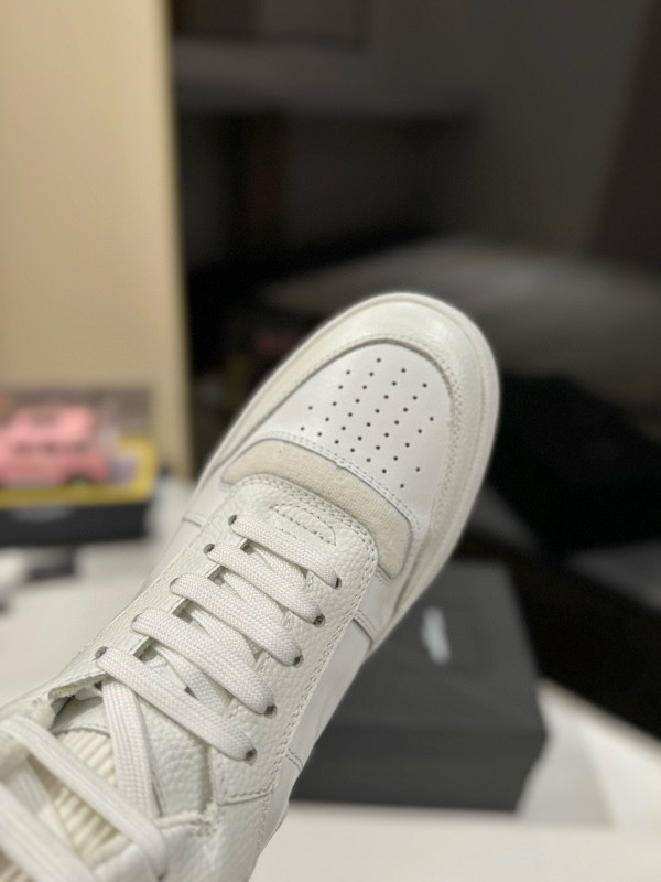 2024 Men Yves Saint Laurent white leather high top sneakers MJ00390