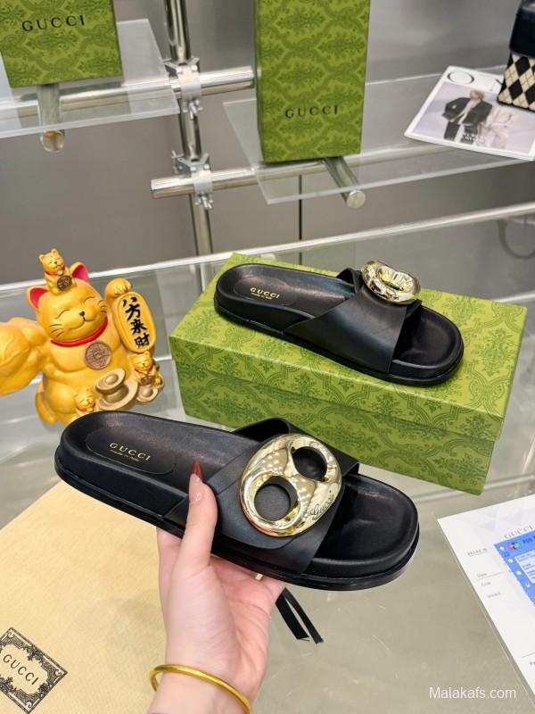2025 Gucci Black Leather Slippers KFY00210