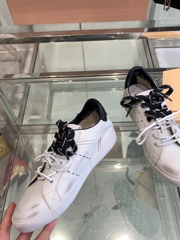 2025 Women Miu Miu White Black Leather Sneakers LY00290