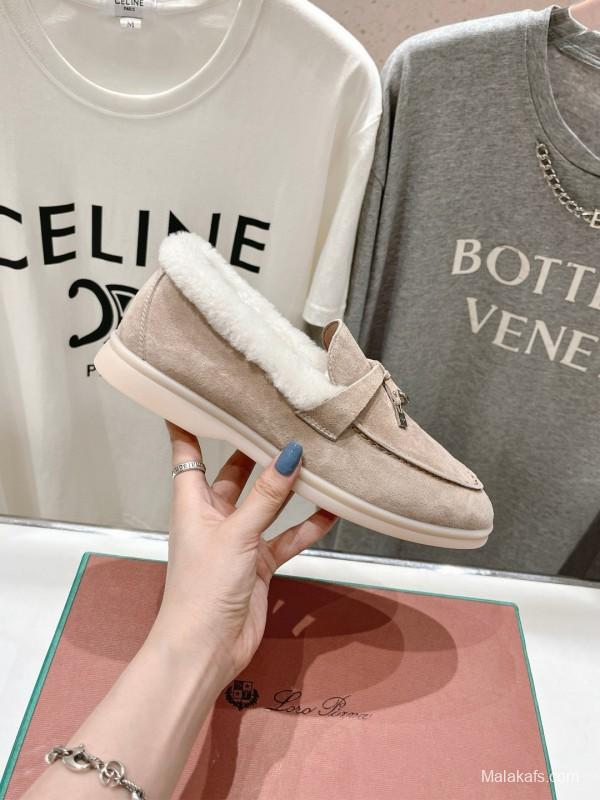 2024 Women LP beige suede shearling loafers MJ00300