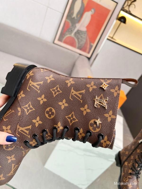 2024 Women Louis Vuitton Brown Leather Ankle Boots MJ00320