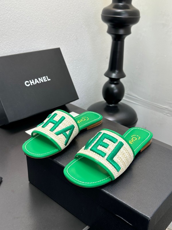 2025 Women Chanel Green Canvas Slippers
