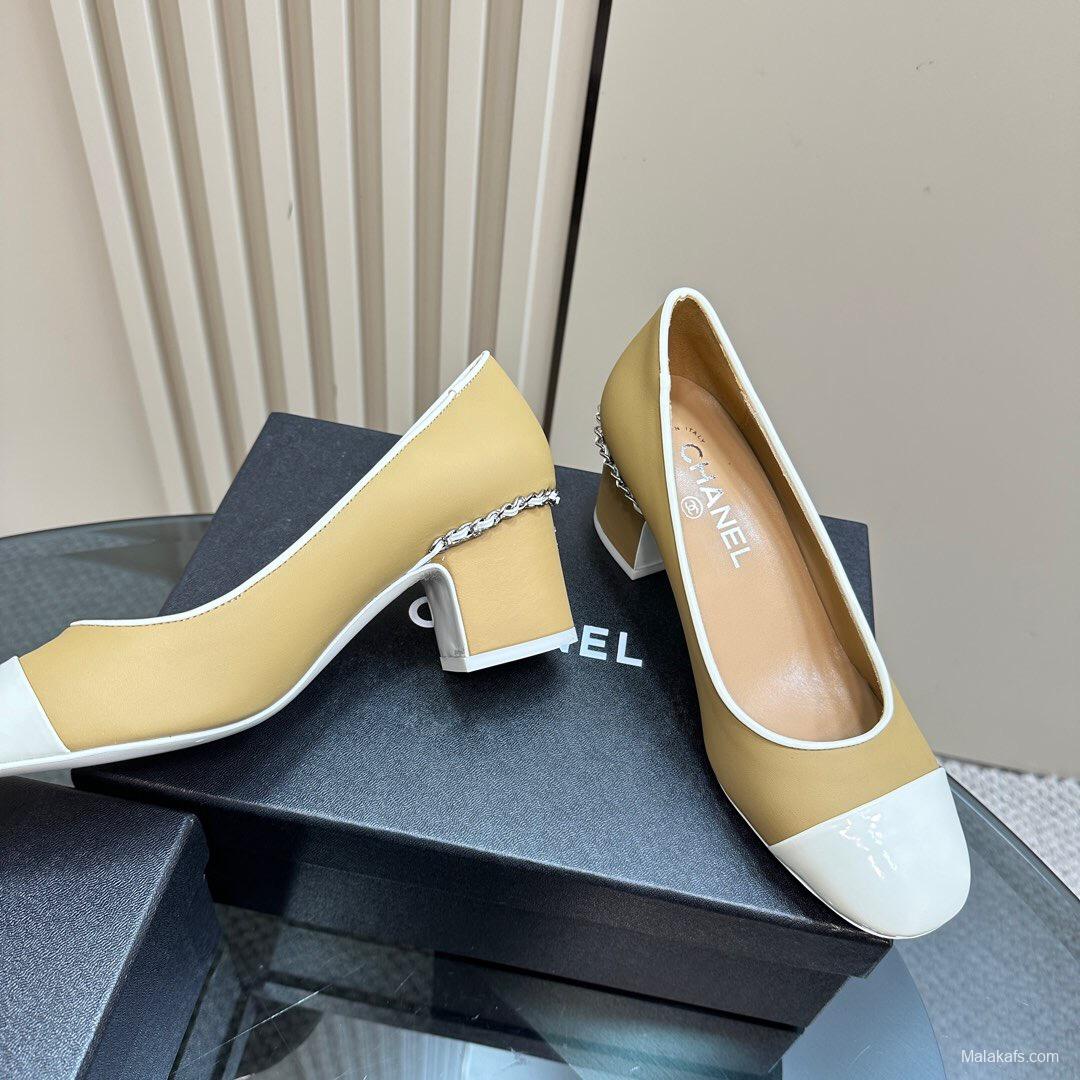 2025 Women Chanel Beige White Leather Pumps Chain Detail