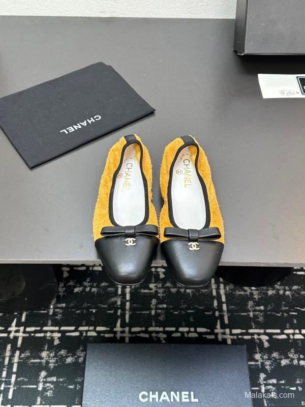 Chanel 2025 SS Classic Flats Versatile Sandals