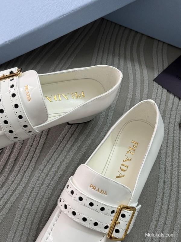 2025 Women Prada White Leather Loafers KFY00320