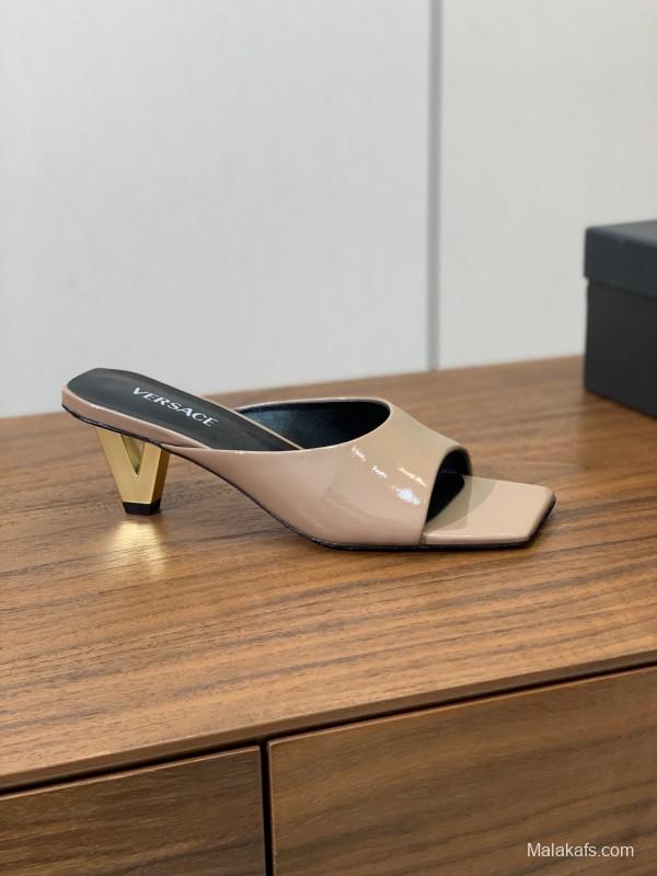 2025 Women VERSACE Beige Patent Leather Slippers