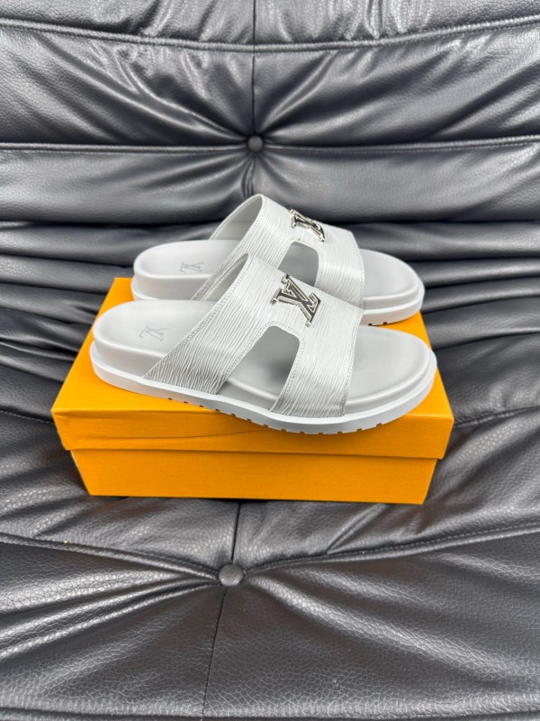 2025 Men Louis Vuitton White Leather Slippers AS00170