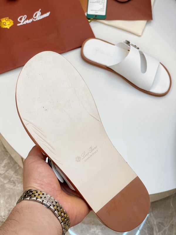 2025 Men Loro Piana White Leather Slippers AS00250