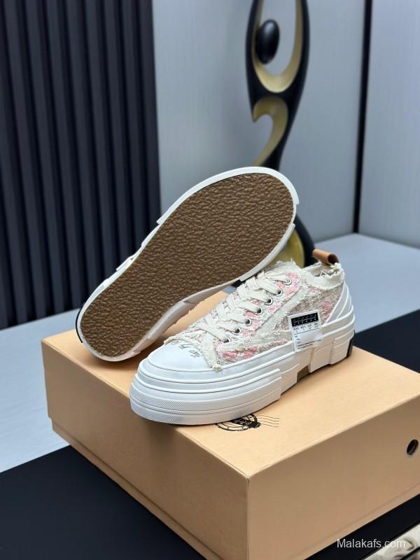 2025 Unisex XVESSEL White Canvas Plimsolls Distressed Design AS00260