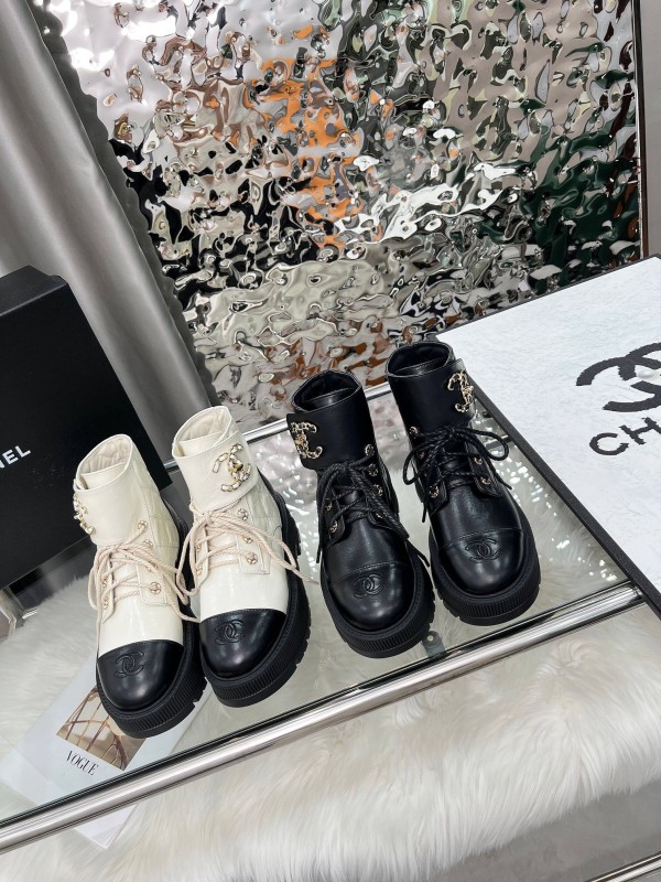 Chanel 2025/SS Autumn Winter New Boots with Double C Leather Buckle - LY00340