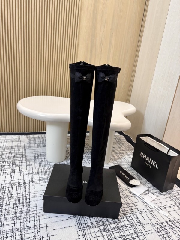 Chanel Classic Chunky Heel Back Zipper Long Boots - LY00360