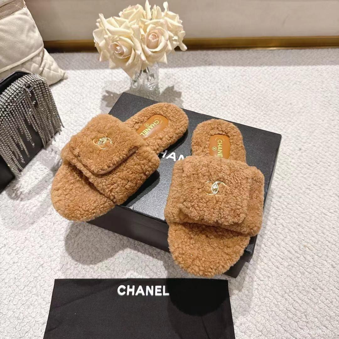 Chanel 2025/SS Slingback Lock Buckle Butterfly Fur Slippers - LY00250