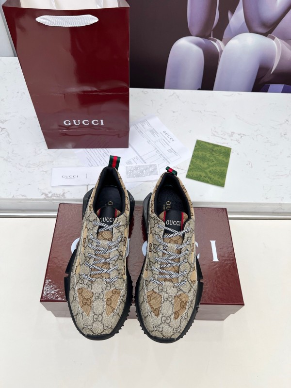 Gucci 2025/SS Series 2.0 Sneakers with Reflective Stripes and Retro Design - LY00320