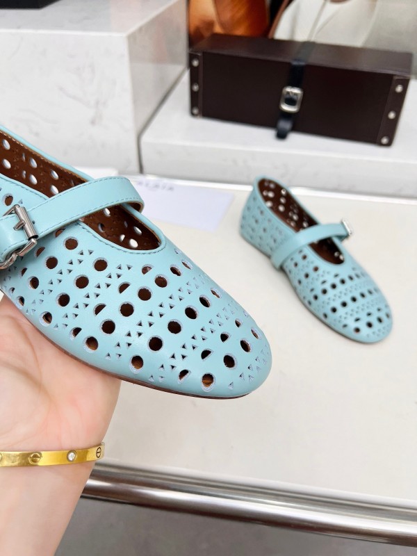 Alaia 2025/SS Perforated Ballet Flats - LY00320