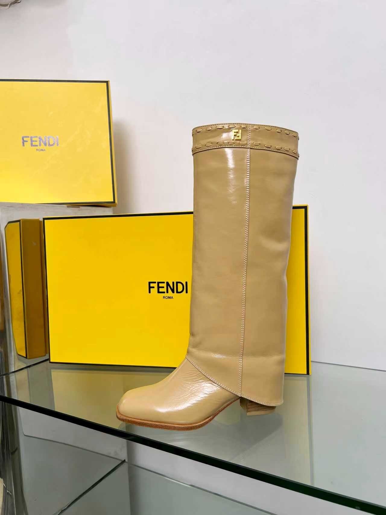 Fendi 2025 SS Wide-Calf Boots with Block Heel - LY00440/LY00510